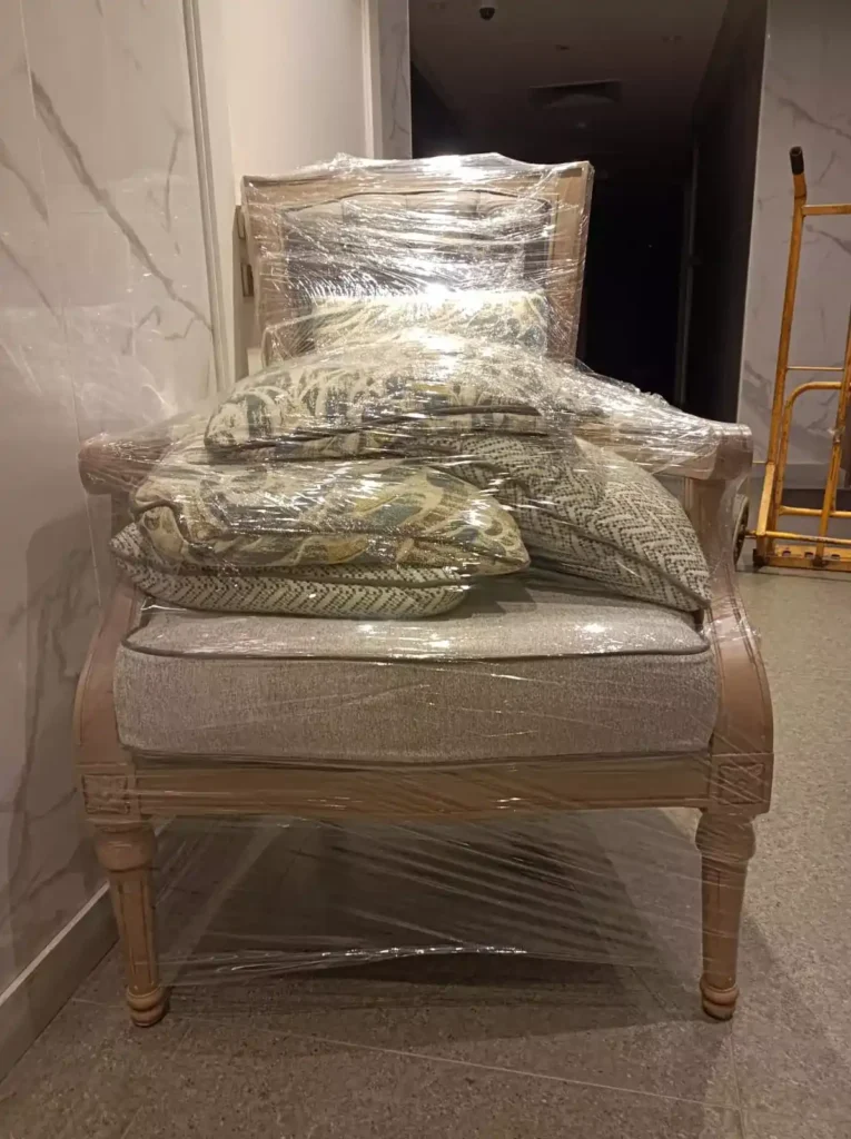 Apartment chair
